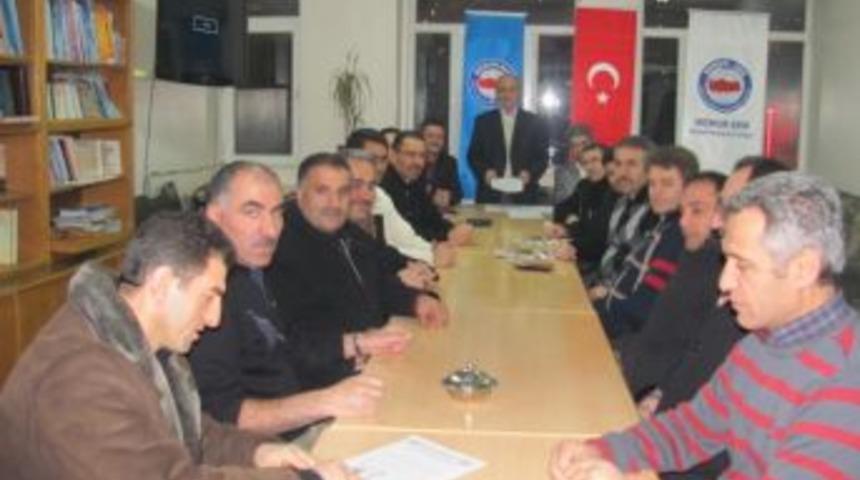 Kılık-kıyafet &Ouml;zg&uuml;rl&uuml;ğ&uuml;ne 10 Milyon İmza