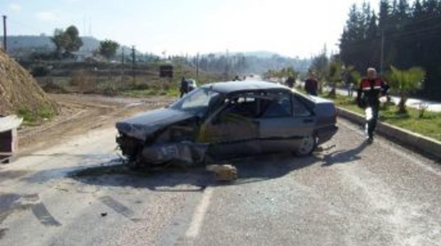 Mut'ta Otomobil Takla Attı: 1 Yaralı