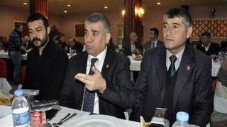 CHP'li Topal: Amasya'ya Gelen Bakanlar Müze Ve Camileri Gezip Gidiyor