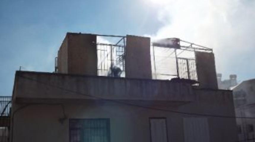 Didim&rsquo;de Ev Yangını Korkuttu