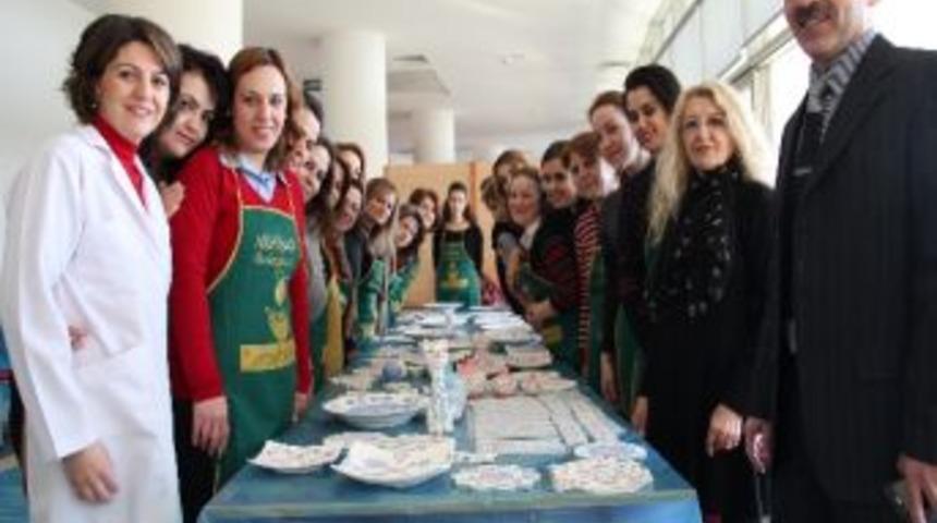 Akhisar Belediyesi'nin Seramik Ve &Ccedil;ini Kursları S&uuml;r&uuml;yor