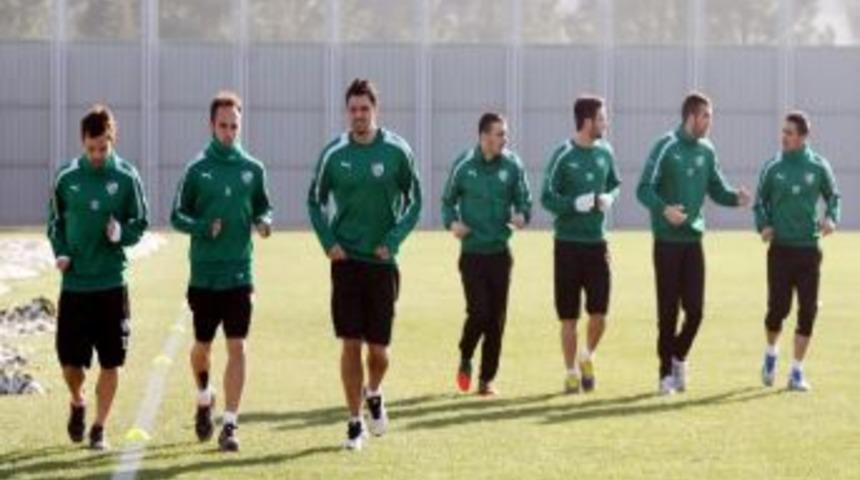 Bursaspor&rsquo;da Basser Şoku