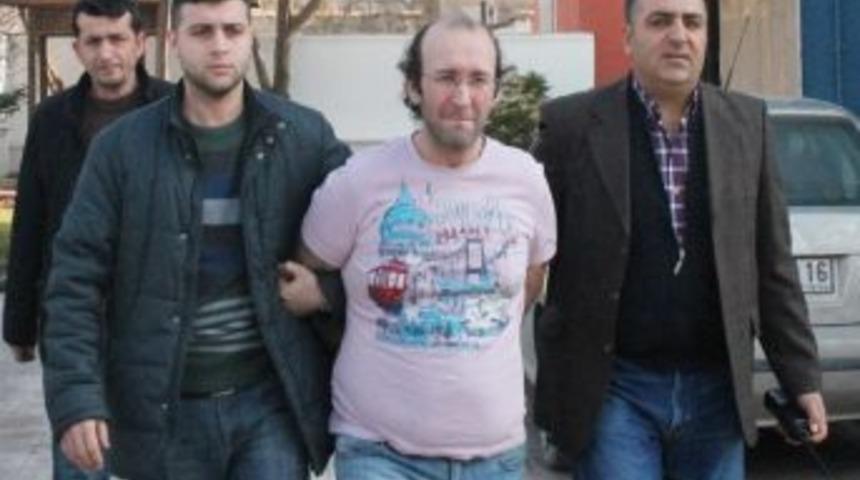 Konya'da Annesini &Ouml;ld&uuml;ren Ş&uuml;pheli Adliyeye Sevk Edildi