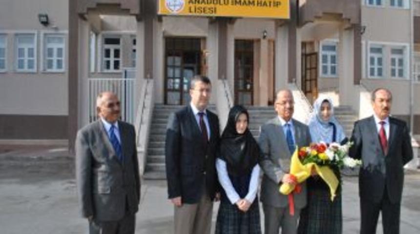 Vali Kolat: Projeli &Ccedil;alışma Modeli Ile Okullarda Eğitim Seviyesi Y&uuml;kseldi