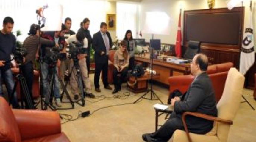 Ad&uuml; Trt Ekranlarından Tanıtıldı