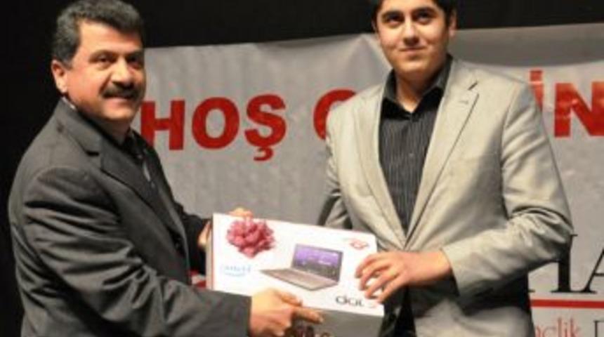 Fatihhan&rsquo;ın Şiir Okuma Yarışması Sonu&ccedil;landı