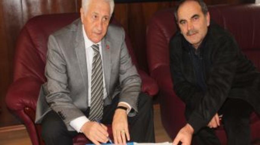 Muş Belediyesi Iş&ccedil;ilere Y&uuml;zde 10 Zam Yaptı