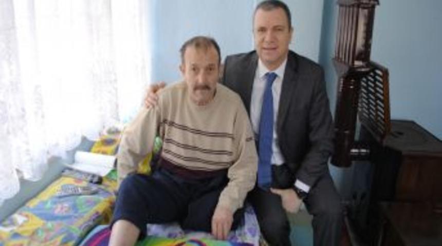 İşbilen, Hasta Vatandaşları Ziyaret Etti