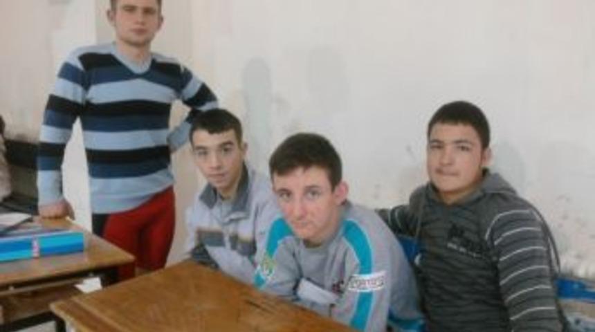 &Ccedil;an Eml G&uuml;reşte İl Birincisi Oldu