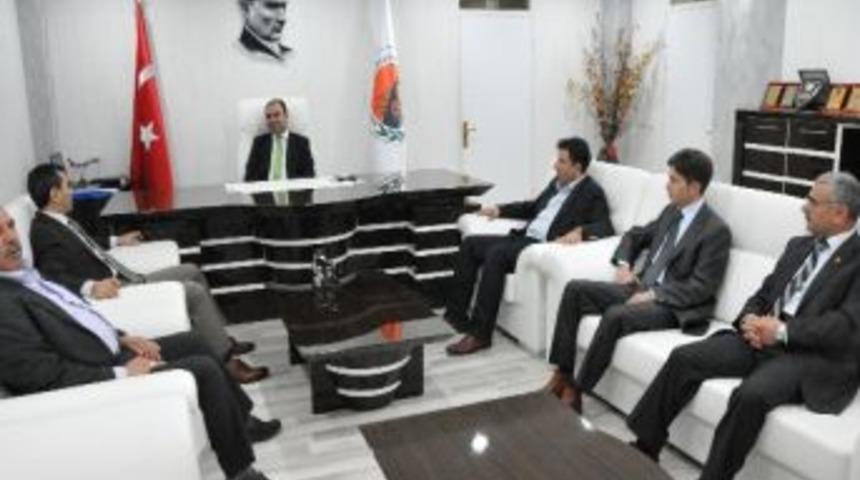 Karak&ouml;pr&uuml; Belediyesi'nden Şanlıurfa Emniyetine Motosiklet Tahsis Edildi