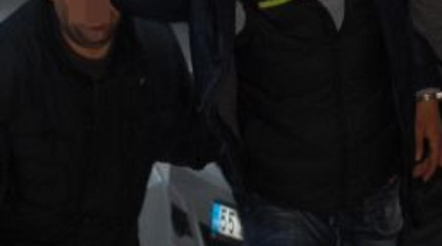 Satışa Hazır Esrarla Yakalandı