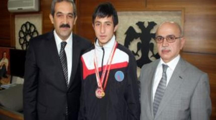 G&ouml;khan Filiz Milli Takıma Se&ccedil;ildi