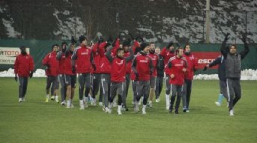 Karab&uuml;kspor&rsquo;da Trabzon Mesaisi Başladı