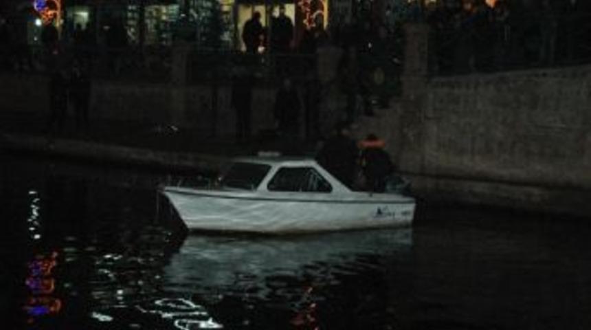 Porsuk Nehri'ne Atlayan Gen&ccedil; Bulunamadı