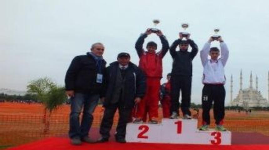 Ne&uuml; Atletizm Takımı Kros 1. Lige Y&uuml;kselmeye Hak Kazandı