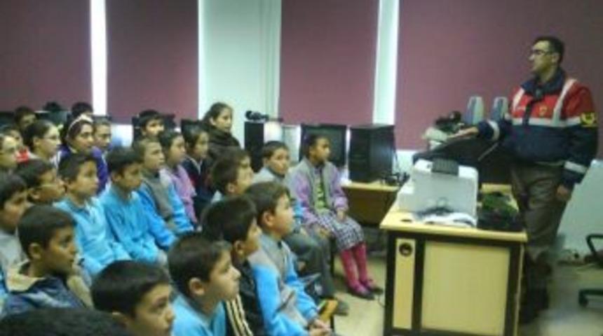 Jandarma Minikleri &Ccedil;ekirdekten Yetiştiriyor