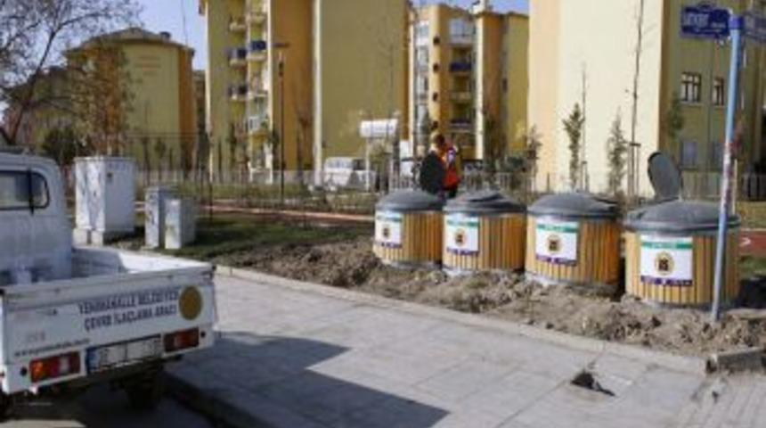 Batıkent'te &Ccedil;&ouml;p Konteynerleri Yeraltına Alındı