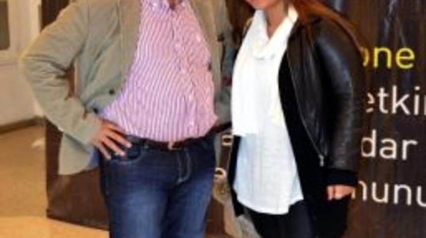 Ferdi Tayfur'dan Kuaför Yeğenine Destek