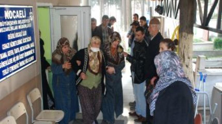 Evde &Ouml;l&uuml; Bulunan Anne Ve &Ccedil;ocukları Adli Tıp Kurumu'na G&ouml;nderildi