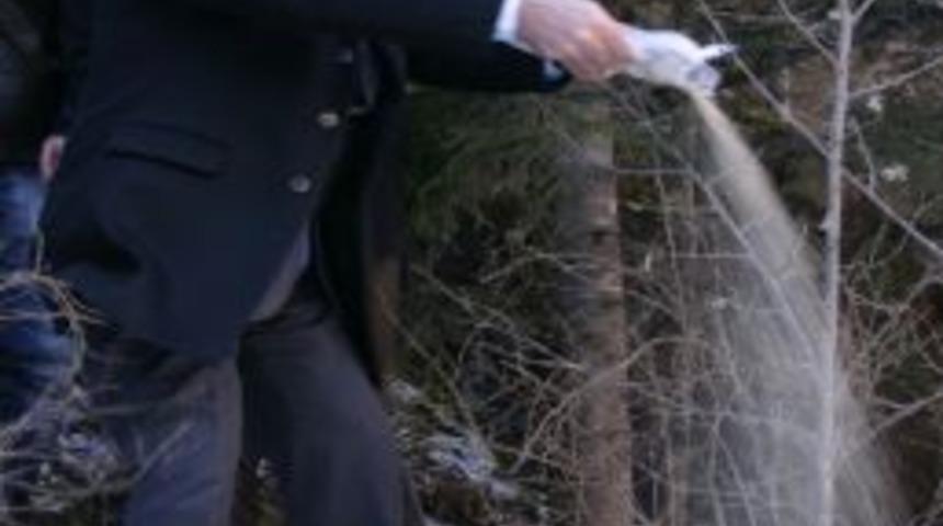 Herşey Yaban Hayvanlarının A&ccedil; Kalmaması İ&ccedil;in