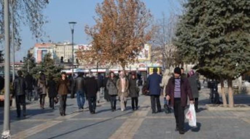 Kayseri Yaz&rsquo;dan Kalma G&uuml;nleri Yaşıyor