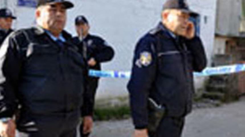 80 yaşındaki adamı 'laf attı' diye &ouml;ld&uuml;rd&uuml;ler