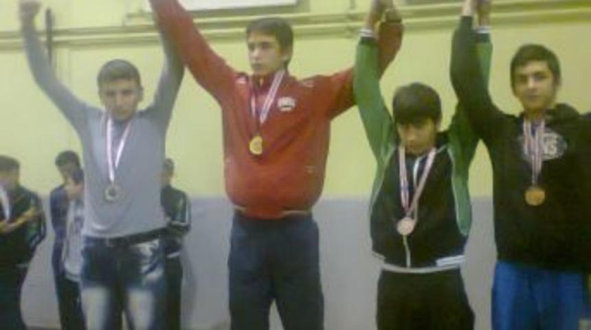 G&uuml;reşte İl &Uuml;&ccedil;&uuml;nc&uuml;s&uuml; Oldular