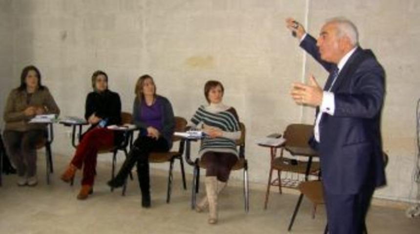 Zor İnsanlarla Başa &Ccedil;ıkma Ve Etkili Takım &Ccedil;alışması Eğitim Ve Uygulaması Sona Erdi