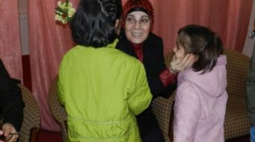G&ouml;n&uuml;l El&ccedil;ileri &Ccedil;alışma Ekibinden Sevgi Evlerine Ziyaret