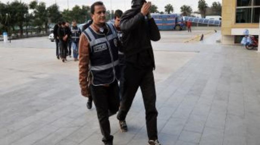Grek D&ouml;nemine Ait Tarihi Eserleri Satamadan Yakalandılar