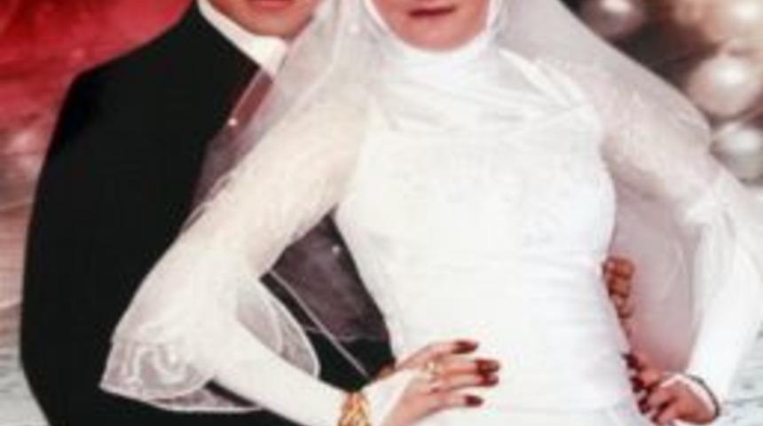 Mutlulukları Fotoğraflarda Kaldı