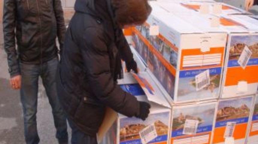 Ka&ccedil;ak&ccedil;ılar, Ka&ccedil;ak Sigaraları Peynir Tenekeleriyle Gizlemeye &Ccedil;alıştı