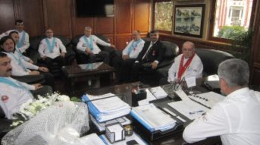 Mad Yeni Y&ouml;netim Kurulu Başkan S&ouml;zen'i Ziyaret Etti