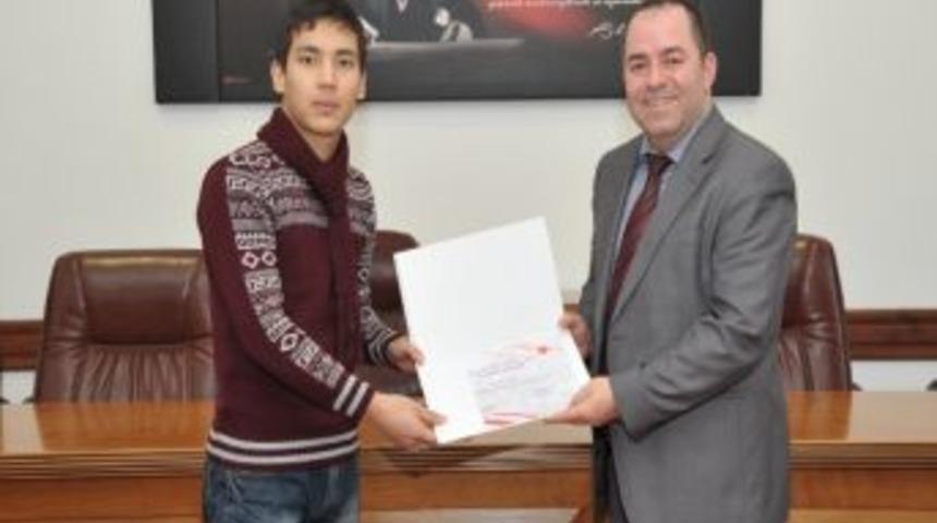 T&ouml;mer&rsquo;in İlk &Ouml;ğrencileri Kursu Tamamladı