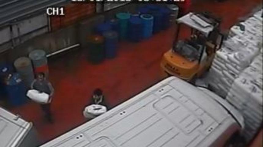 İş Yerini Aynı G&uuml;n 2 Kez Soydular