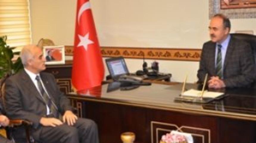 M&Uuml;SİAD Heyetinden Vali Erol'a ziyaret