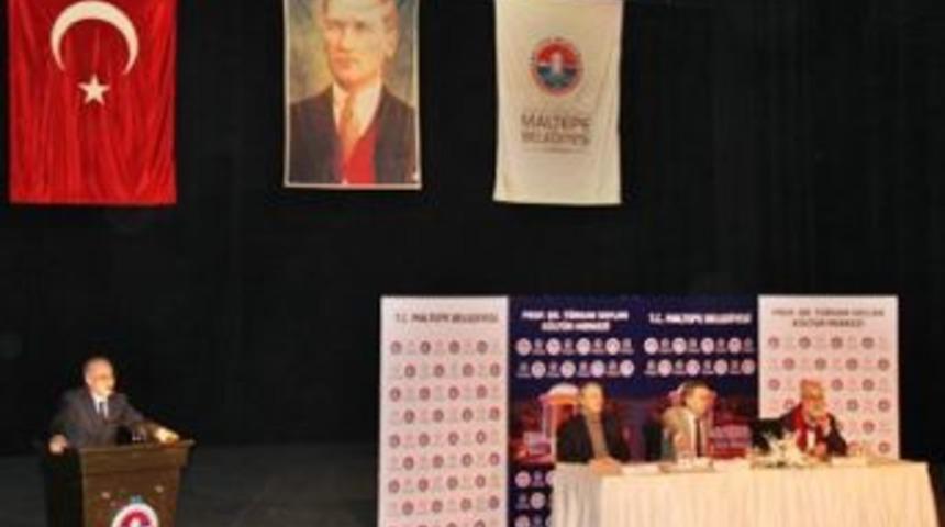 Maltepe Sohbetlerinde usta gazeteciler konuk oldu