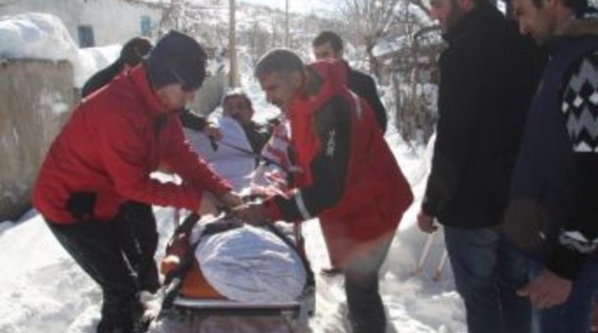 Kar Motoruyla Hasta Kurtarma Operasyonu