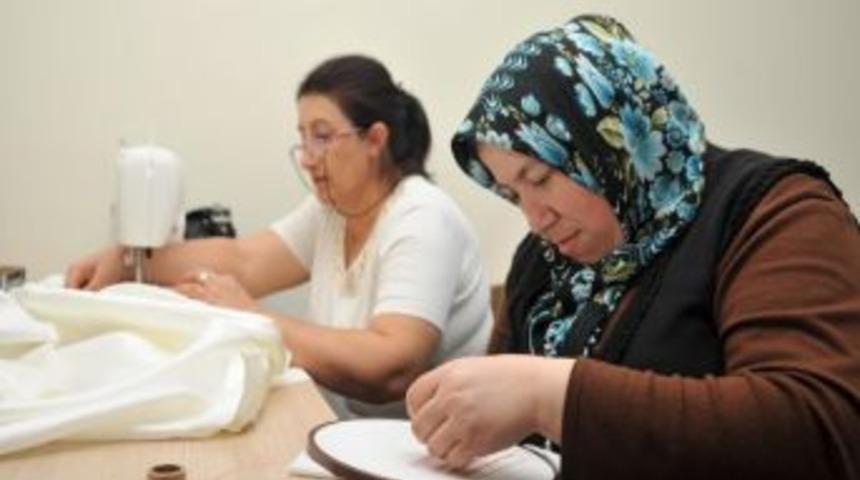 Kepez Semt Konağı'nda Eğitim Başladı