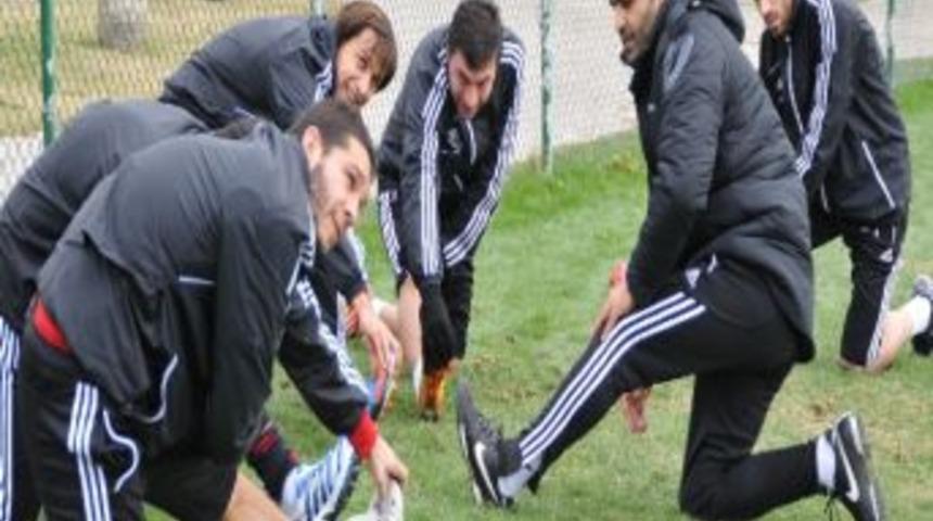 Turgutluspor Antalya&rsquo;dan D&ouml;nd&uuml;