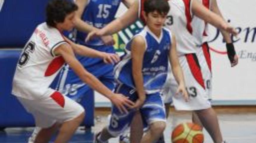 Bur&ccedil; &Ccedil;ukurova Basketbolda Adana Şampiyonu Oldu