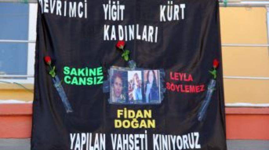 Başkale&rsquo;de Kepenkler Kapalı