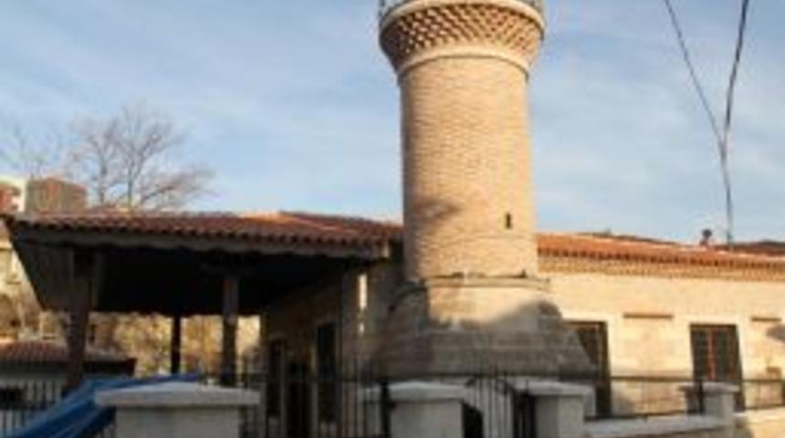 75 Yıldır Ev Olarak Kullanılan Mescit, Ibadete A&ccedil;ılmak I&ccedil;in G&uuml;n Sayıyor