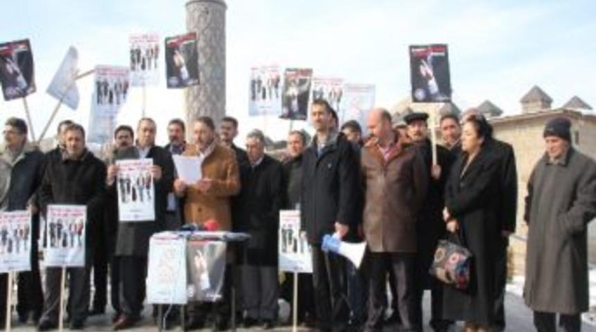 Memur-sen&rsquo;den '&ouml;zg&uuml;rl&uuml;k İ&ccedil;in 10 Milyon İmza' Kampanyası