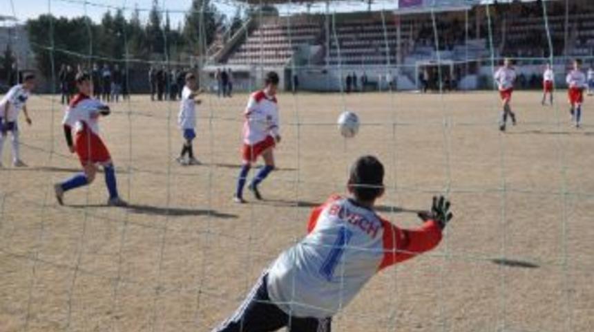 Okullar Arası Minikler Futbol Turnuvası Sona Erdi