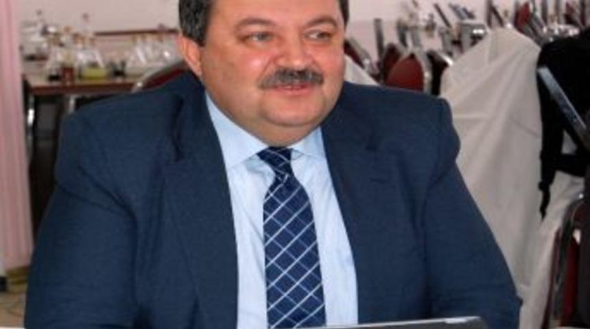 Rekt&ouml;r Prof. Dr. Doğru&rsquo;dan 2012 Yılı Değerlendirmesi