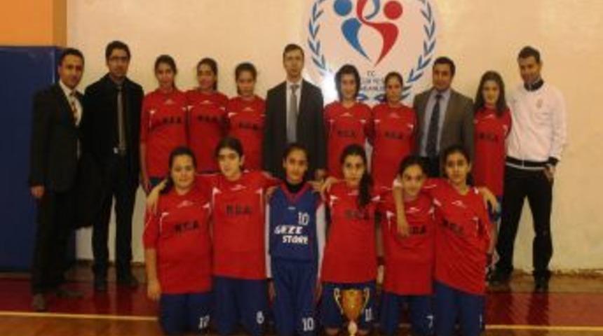 Mardin Kızlar Basketbol İl Şampiyonası'nda Birinci Belli Oldu