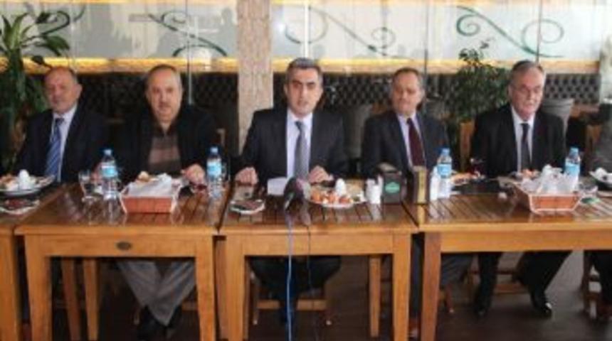 Mhp, Giresun'da Ak Parti&rsquo;nin 2012 Yılı Karnesini A&ccedil;ıkladı