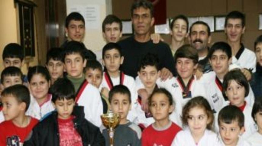 Şampiyonluğu Kutladılar