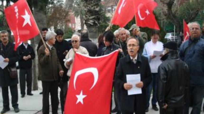 İş&ccedil;i Partisi: Hastanede Kur'&acirc;n, Laikliğe Aykırıdır